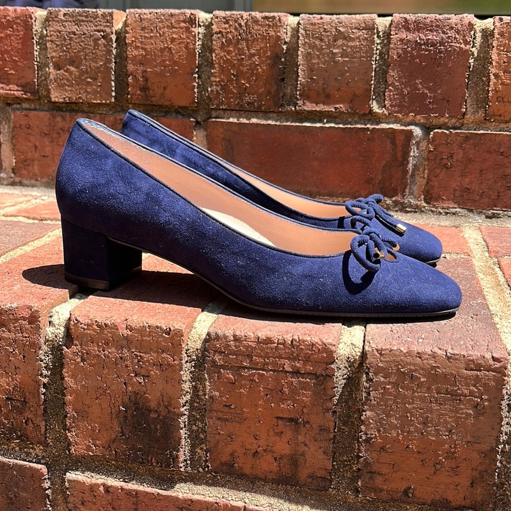 Stuart Weitzman Gabby Bow Suede Pumps